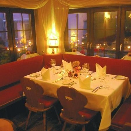 Zum Treuen Bartel Hotel Markgröningen Eksteriør billede